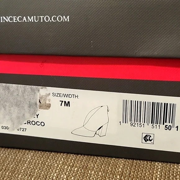 Vince Camuto Steevera Bootie Suede Grey size 7 - Picture 5 of 10